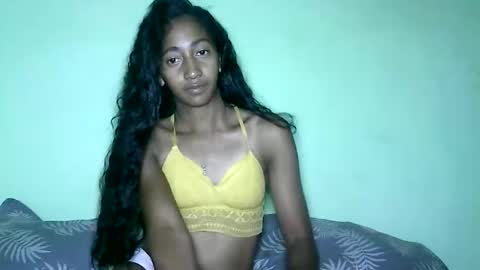 belle_annah online show from March 24, 2:56 pm
