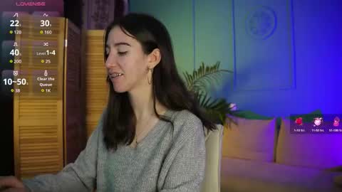 Bella online show from October 23, 6:09 pm