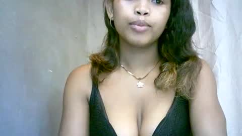 bellibellah online show from March 8, 2:43 pm