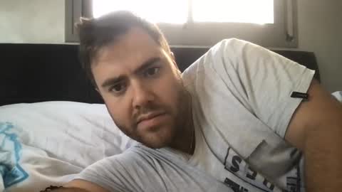 Snapshot of ben117 chatting on February 4, 8:13 am ben117 online show from February 4, 8:13 am