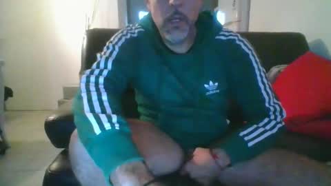 benbare13 online show from November 9, 4:10 pm