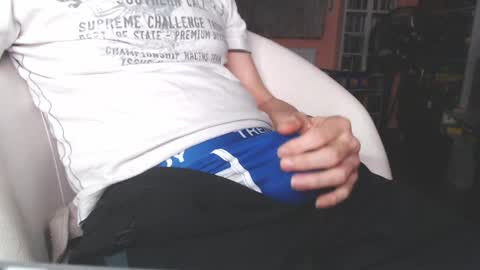 benijamin online show from April 20, 10:24 pm