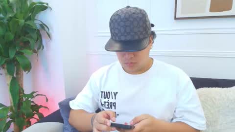 bennett_alejoo online show from January 17, 7:22 pm