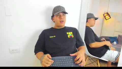 bennett_alejoo online show from September 10, 7:37 pm