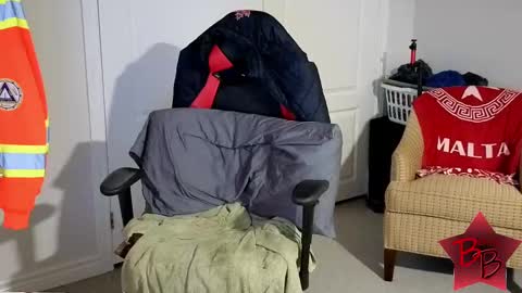 benny_boy95 online show from September 9, 2:17 pm