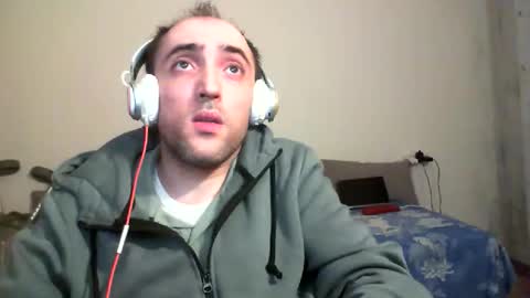 bentish online show from March 22, 5:17 pm