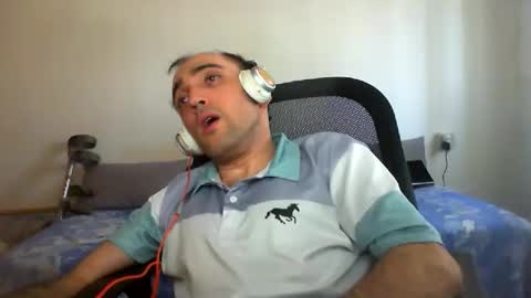 bentish online show from November 1, 9:41 am