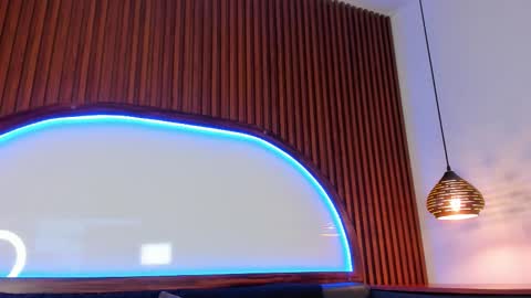 bento_fox online show from February 6, 7:12 am