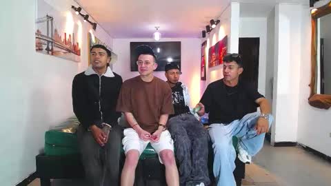 benz boys online show from November 23, 11:52 am