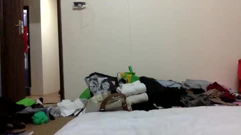 tixxie  online show from November 23, 3:43 pm