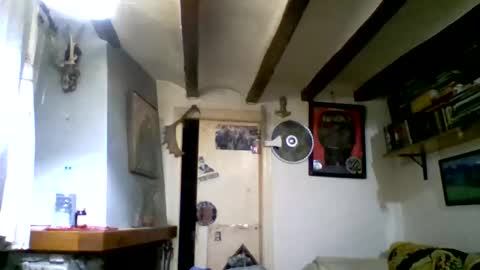 bernichaos77 online show from November 3, 2:12 am