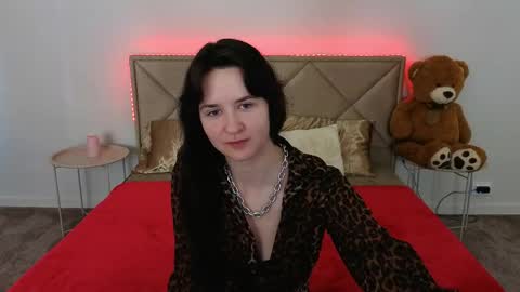 Violette online show from April 19, 6:25 am