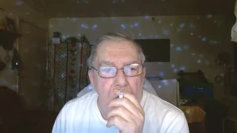 jean online show from February 10, 8:42 pm