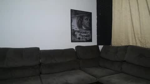 bestmuscle online show from November 25, 4:55 am