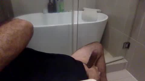 Virtual Gentleman online show from May 9, 3:45 am