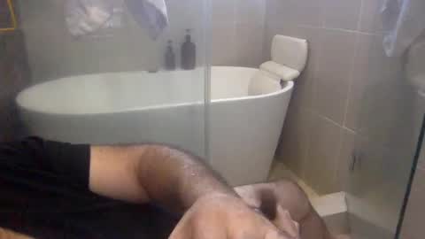 Virtual Gentleman online show from January 13, 1:17 pm