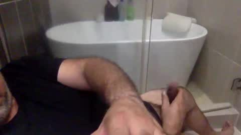 Virtual Gentleman online show from May 11, 11:35 pm