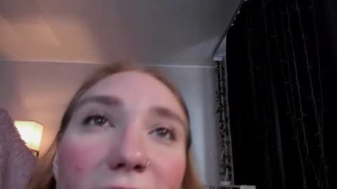 Dory make me happier online show from October 17, 3:43 am