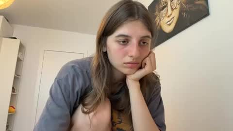 Lina online show from August 6, 4:27 pm