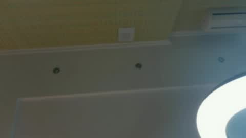 Lilly online show from April 19, 9:43 am