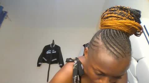 beverly online show from April 4, 9:44 pm