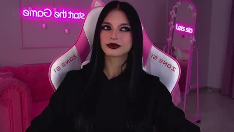 Beverly online show from December 5, 6:56 am