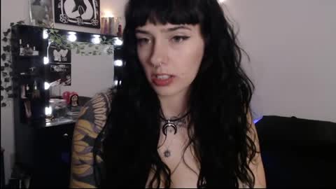 bexbex945874 online show from May 14, 1:48 am