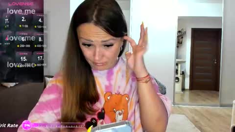   BeyonceDoll       Twitter DollBeyonce    online show from September 11, 6:09 pm