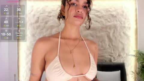 bianca_angel_ online show from April 20, 6:44 pm