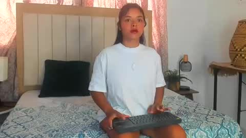 biancaoo28 online show from July 8, 8:23 pm