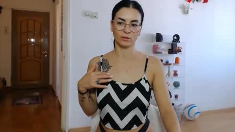 innasugarwild online show from September 24, 8:43 am