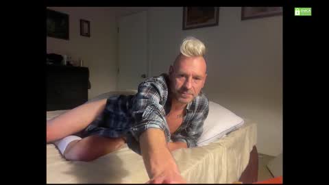 biffpowbang online show from November 5, 5:09 am