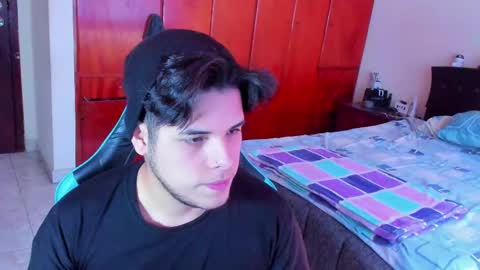 Logan Sprouse online show from September 25, 7:32 pm