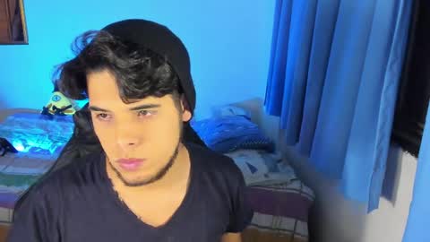 Logan Sprouse online show from April 18, 10:54 pm