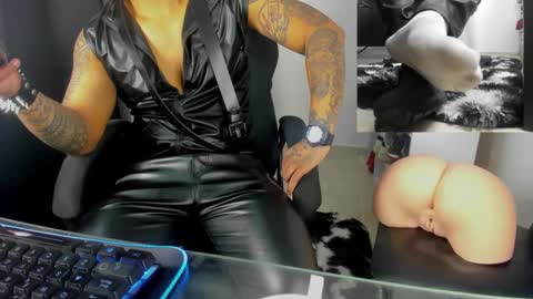 big_master420 online show from September 12, 8:33 pm