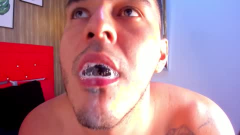 Tylerr online show from October 9, 10:26 pm