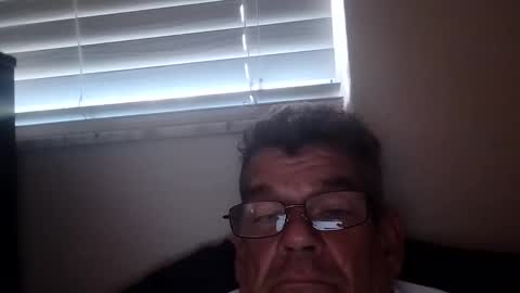 bigbikes71781 online show from December 15, 8:25 pm