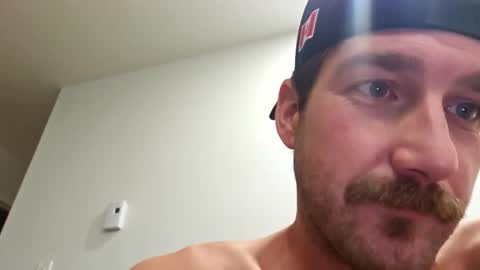 bigcanuck35 online show from December 20, 10:11 pm