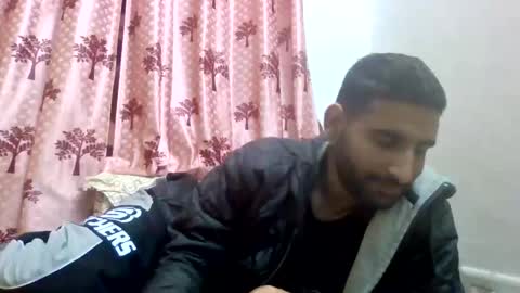 akash online show from February 8, 6:11 pm