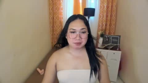 BABY LEXIE online show from April 12, 5:33 am