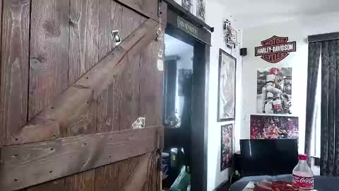 Darryl online show from February 5, 2:16 pm