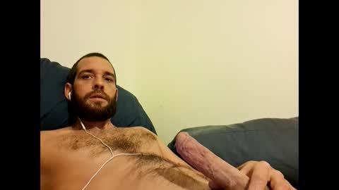 Snapshot of bigdic42088 chatting on February 24, 7:11 am bigdic42088 online show from February 24, 7:11 am
