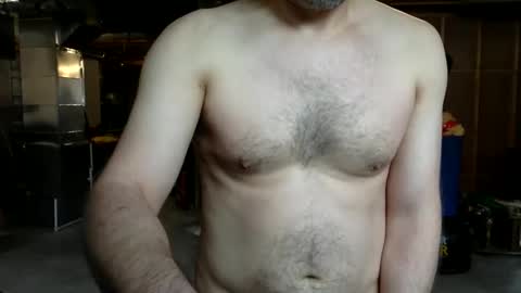 Bigdickshowoff9877 online show from May 17, 4:27 pm