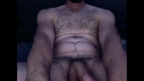 Snapshot of bigdiick_420 chatting on December 3, 2:09 am bigdiick_420 online show from December 3, 2:09 am