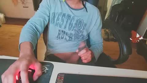 biggeroncam online show from December 1, 11:18 pm