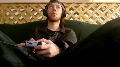 biggestboiiii online show from November 3, 10:55 pm