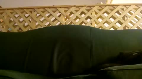 biggestboiiii online show from March 10, 4:38 am