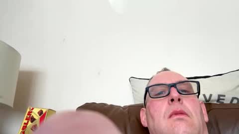 biggloves4bighands online show from March 30, 10:48 am