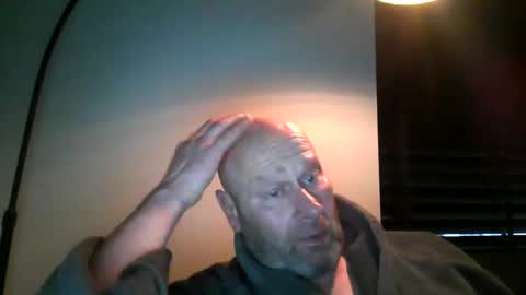 bigmike3339 online show from December 18, 8:42 am