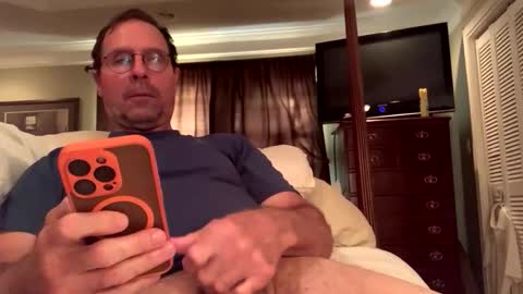 CumCMe online show from November 3, 9:38 pm